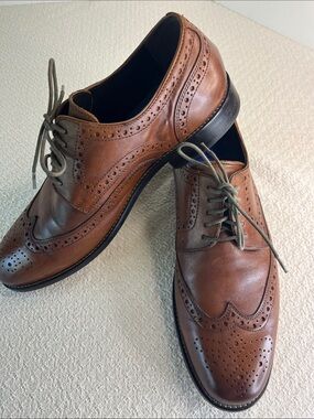 Nunn Bush Men's Golden brown Leather Nelson Wingtip Shoes